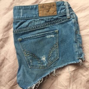 Short jeans shorts run small! I'd say size 3/4